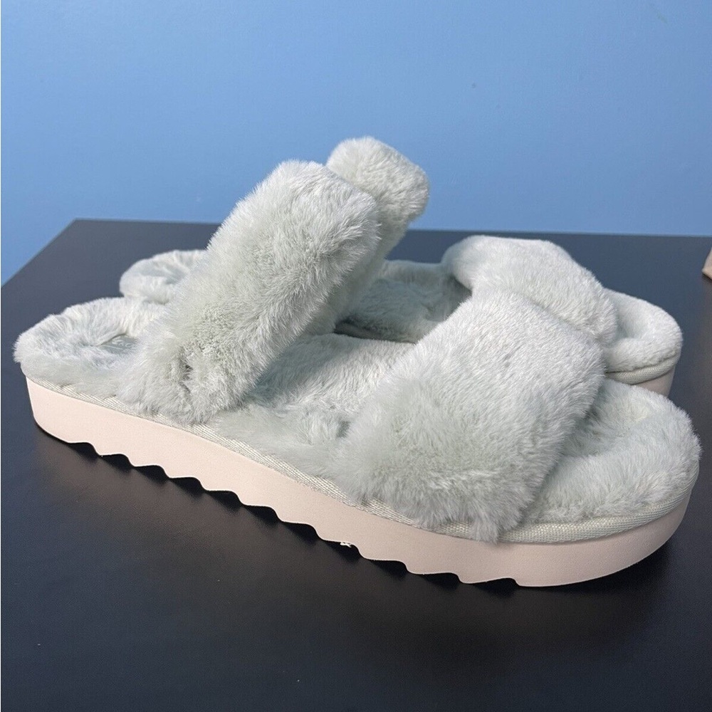 UGG Koolaburra Womens Fuzzy Slide Lug Sole Slippers Grey Faux Fur Size 12